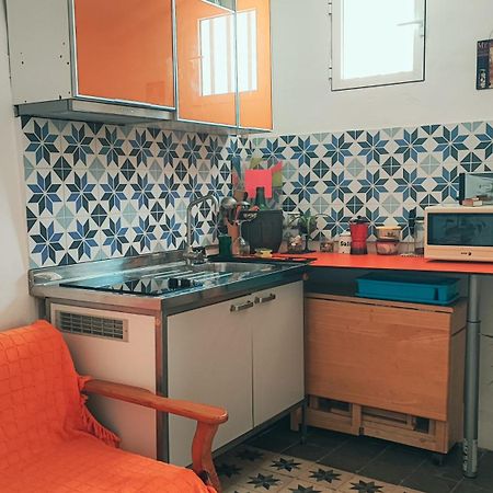 Casa Colorista En El Casco Antiguo Villa Аликанте Екстериор снимка