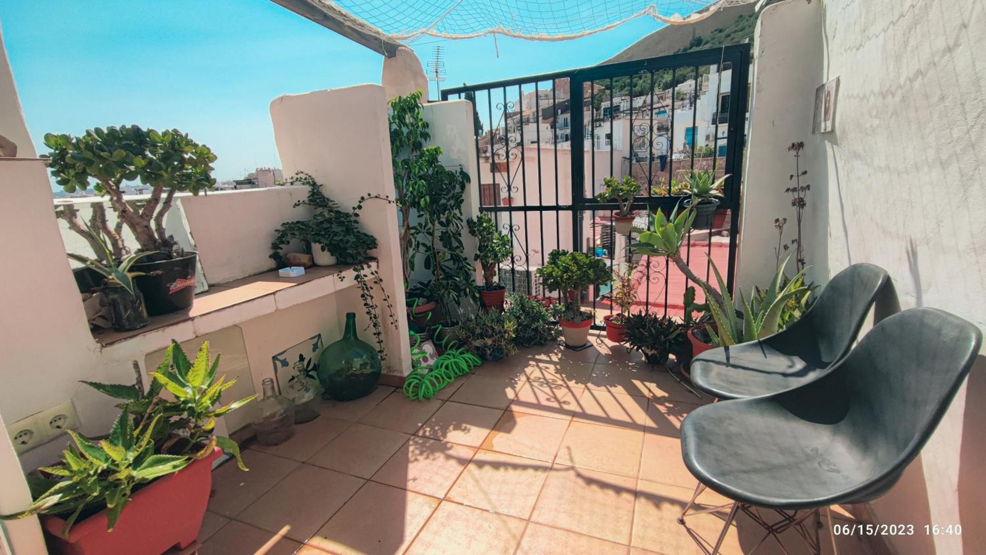 Casa Colorista En El Casco Antiguo Villa Аликанте Екстериор снимка